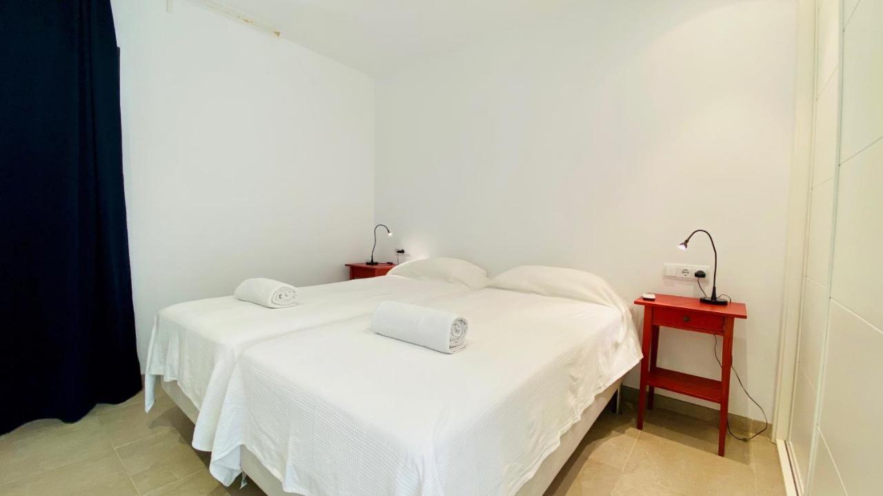 Mirador Blue - Penthouse Apartments With Roof Terrace Cala de Sant Vicenc Dış mekan fotoğraf